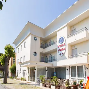 Vera Hotel